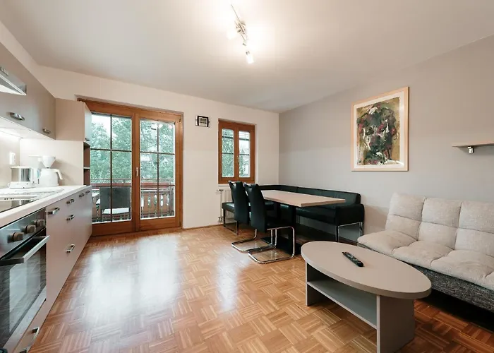 Booknassfeld Apartmán Tröpolach